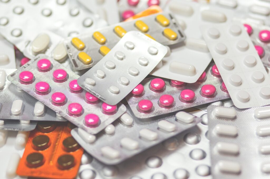 足の臭いに効く処方薬と市販薬の違いは？
